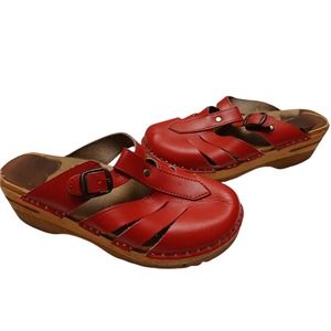 Troentorps sweden Mary Jane red clogs size 36